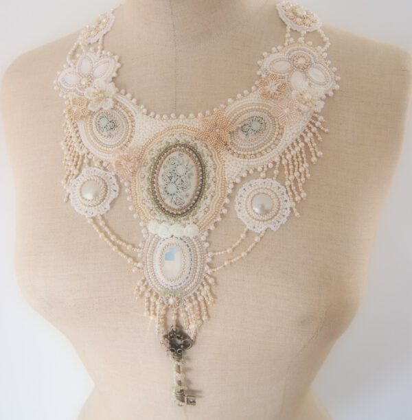 Ketting A Victorian Wedding