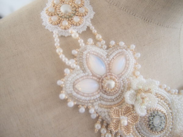 Ketting A Victorian Wedding - Image 4