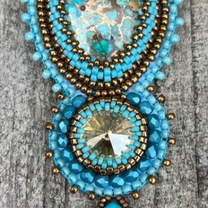 Broche Turquoise Queen
